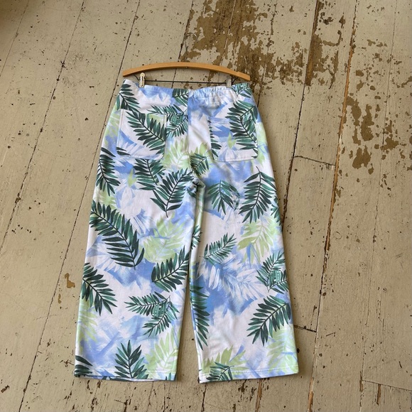 Zac & Rachel Print Cropped Lounge Pants - Picture 6 of 16